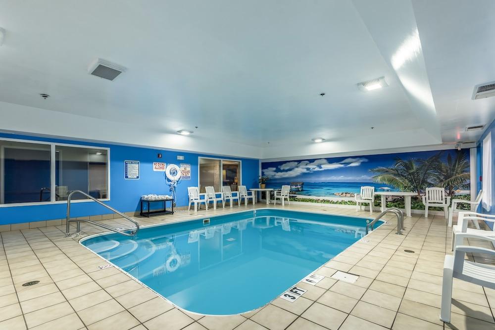 Comfort Inn & Suites Englewood Экстерьер фото