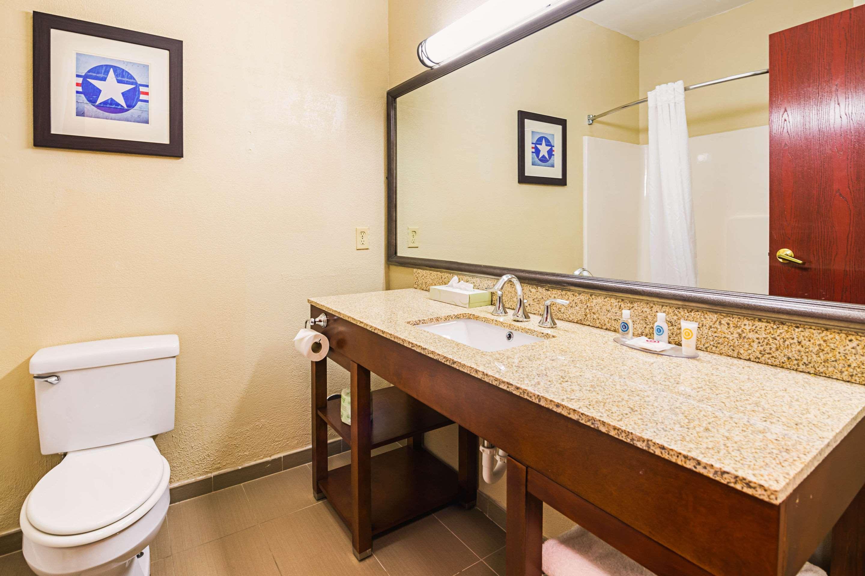 Comfort Inn & Suites Englewood Экстерьер фото